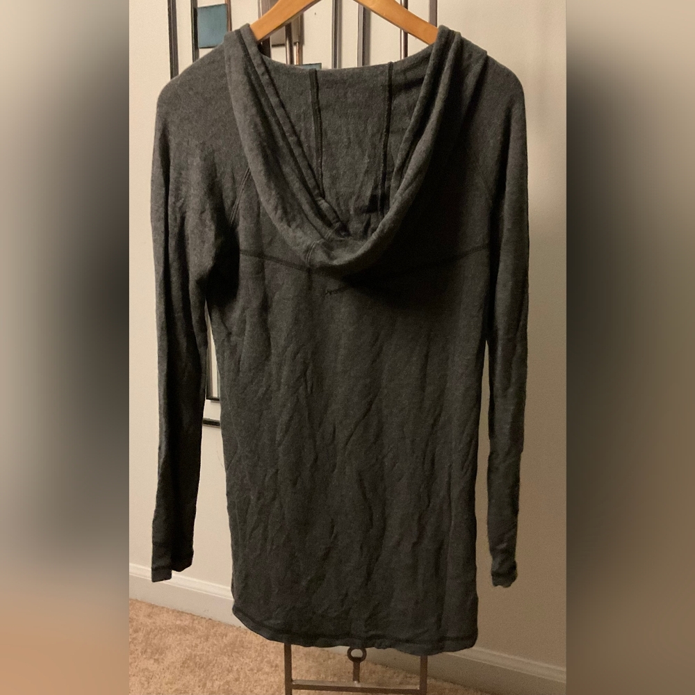 90 Degree By Reflex Dark Gray Tee With Hoodie - Picture 2 of 4